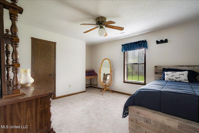 4210 Red Oaks Drive, Horn Lake, MS 38637