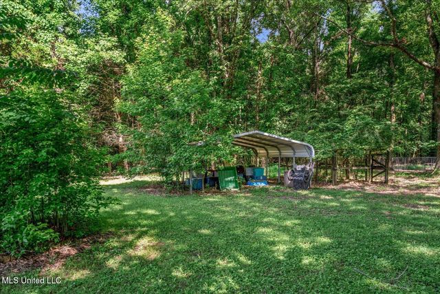 4210 Red Oaks Drive, Horn Lake, MS 38637