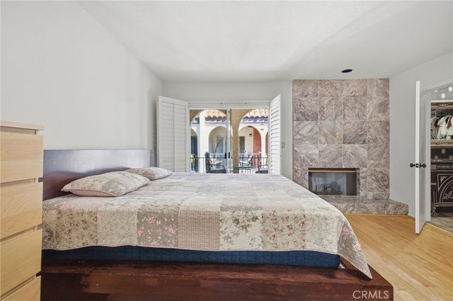 5477 Nestle Avenue 11, Tarzana, CA 91356