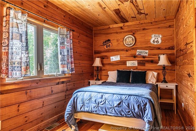 105 Lakewood Drive, Aberdeen, NC 28315