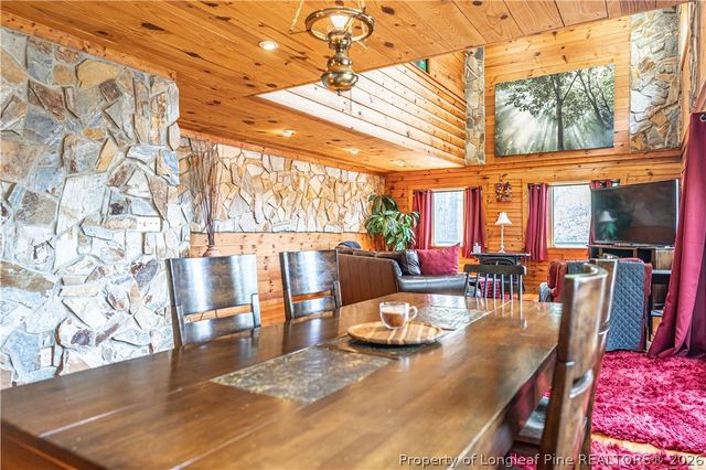 105 Lakewood Drive, Aberdeen, NC 28315