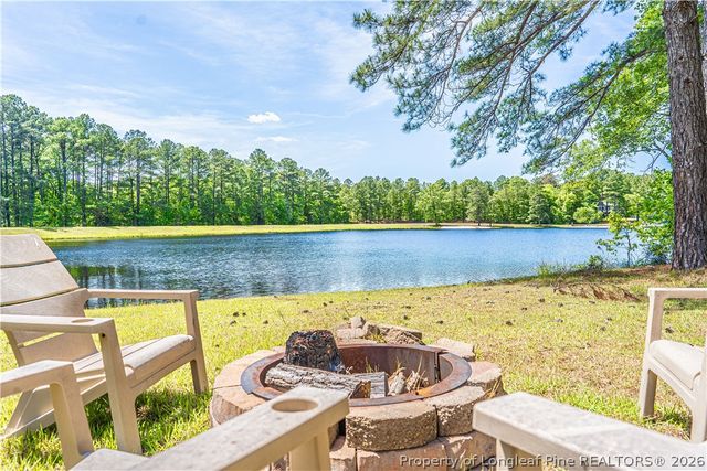 105 Lakewood Drive, Aberdeen, NC 28315