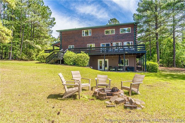 105 Lakewood Drive, Aberdeen, NC 28315