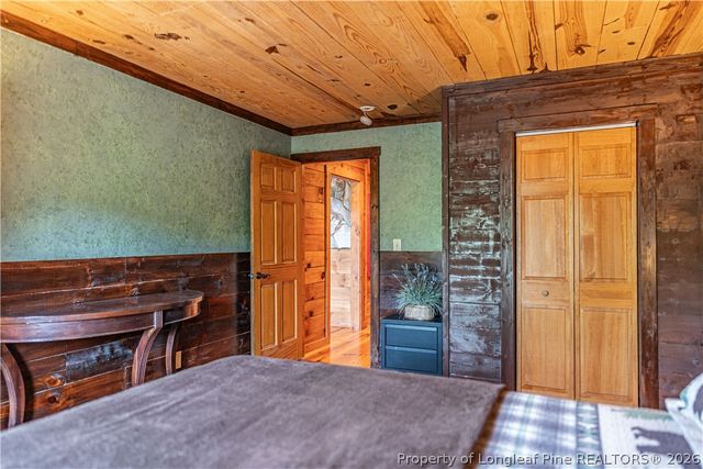 105 Lakewood Drive, Aberdeen, NC 28315