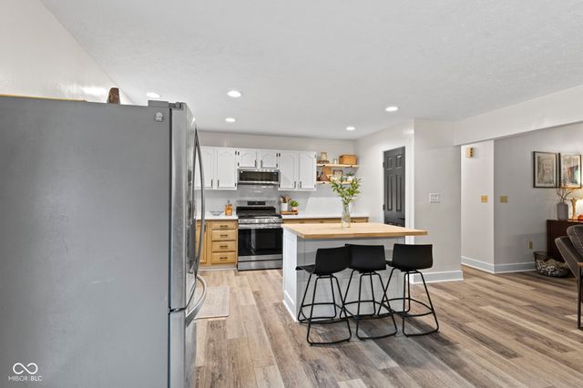 9912 N Cooney Road, Mooresville, IN 46158