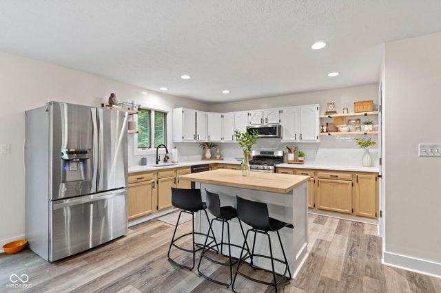 9912 N Cooney Road, Mooresville, IN 46158