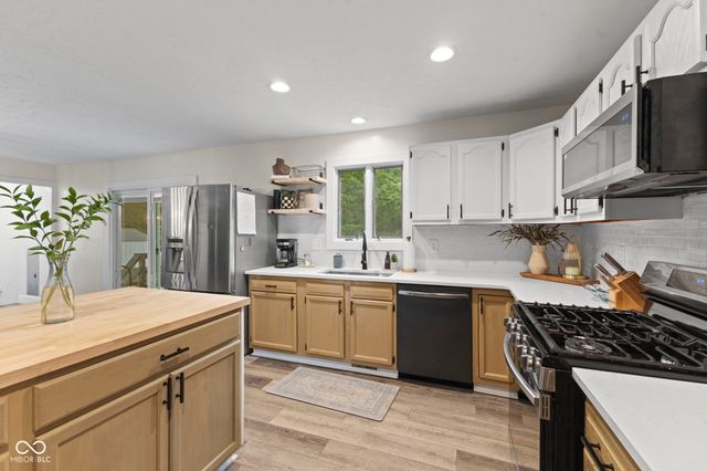 9912 N Cooney Road, Mooresville, IN 46158