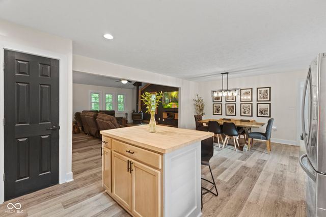 9912 N Cooney Road, Mooresville, IN 46158