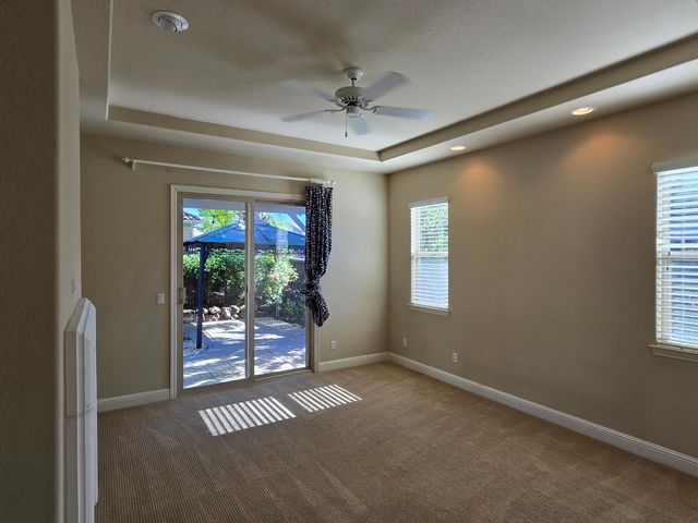 2204 Maloney Dr, Lincoln, CA 95648