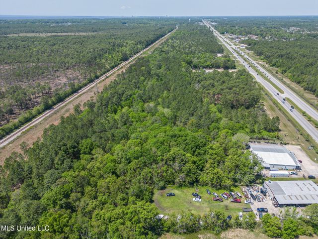 7701 Bienville No. 90 Boulevard, Ocean Springs, MS 39564
