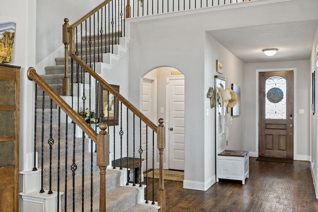 103 Walnut Drive, Van Alstyne, TX 75495