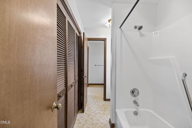 624 Wagstaff Road, Fuquay Varina, NC 27526