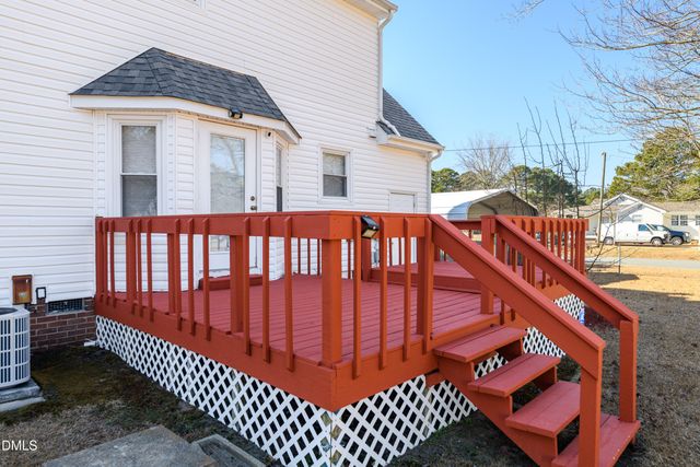 624 Wagstaff Road, Fuquay Varina, NC 27526