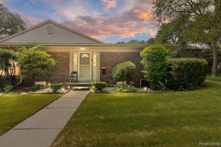 22333 Kinyon Street, Taylor, MI 48180