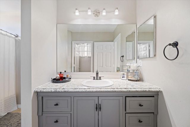 5552 BENTGRASS DRIVE 7-116, Sarasota, FL 34235