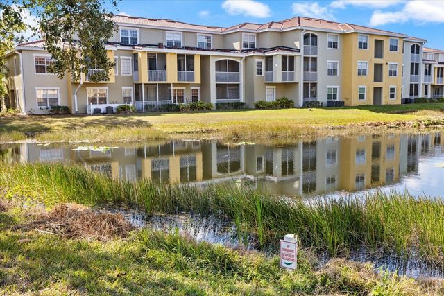 5552 BENTGRASS DRIVE 7-116, Sarasota, FL 34235