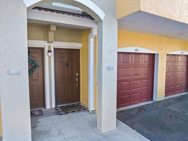 5552 BENTGRASS DRIVE 7-116, Sarasota, FL 34235