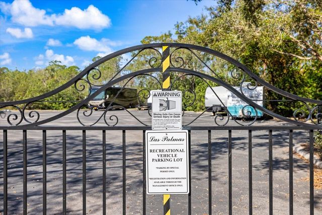 5552 BENTGRASS DRIVE 7-116, Sarasota, FL 34235