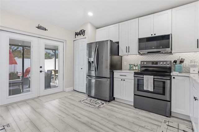 1633 WEKIVA CROSSING BLVD, Apopka, FL 32703