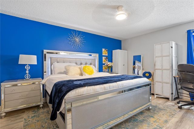 1633 WEKIVA CROSSING BLVD, Apopka, FL 32703
