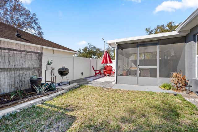 1633 WEKIVA CROSSING BLVD, Apopka, FL 32703