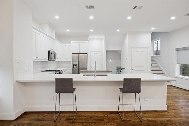 1630 W 24th Street, Houston, TX 77008