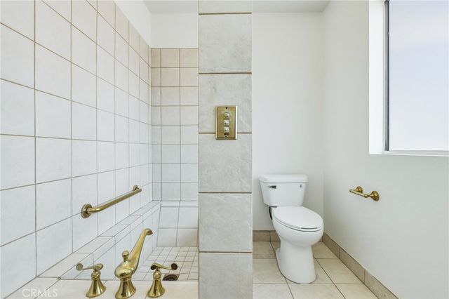 11257 Key West Avenue 3, Porter Ranch, CA 91326