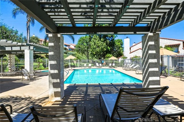 11257 Key West Avenue 3, Porter Ranch, CA 91326