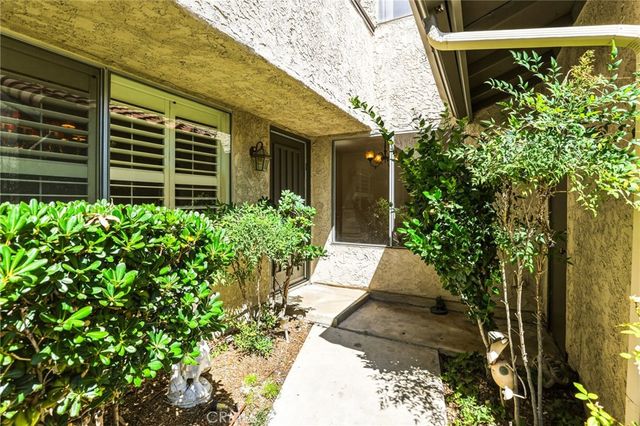 11257 Key West Avenue 3, Porter Ranch, CA 91326