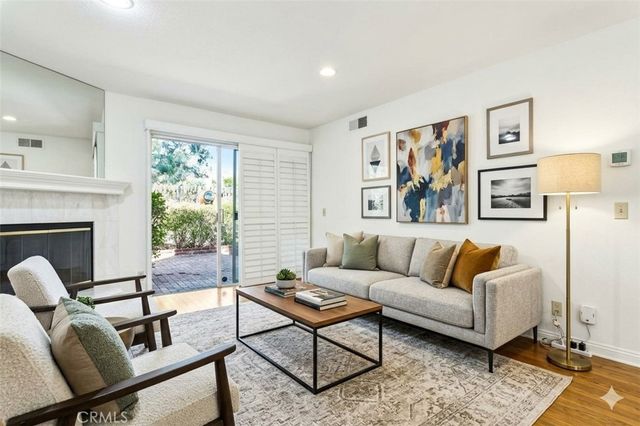 11257 Key West Avenue 3, Porter Ranch, CA 91326