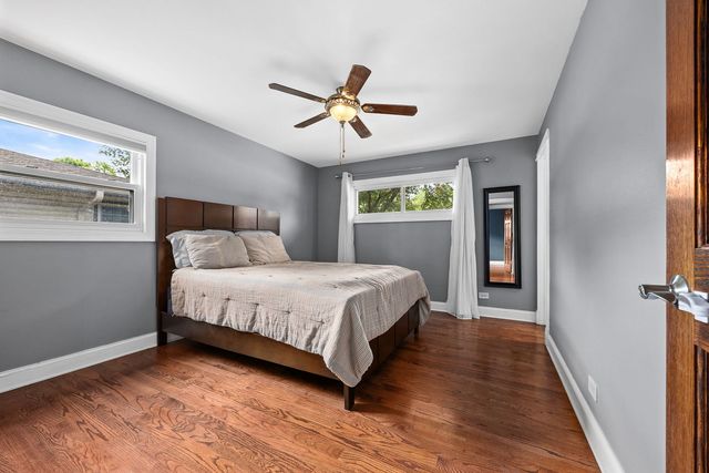 508 Landmeier Road, Elk Grove Village, IL 60007