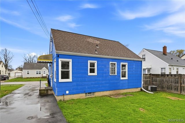 9 Clarence Harder Drive, Tonawanda, NY 14150