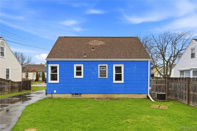 9 Clarence Harder Drive, Tonawanda, NY 14150