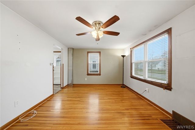 9 Clarence Harder Drive, Tonawanda, NY 14150