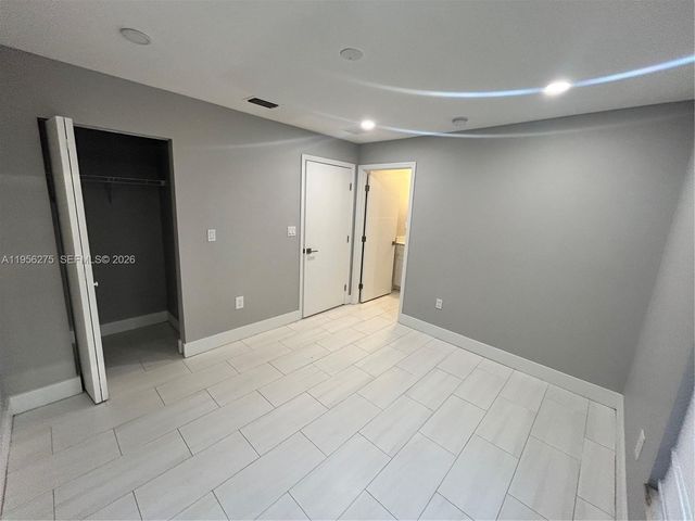 1724 NW 1st Pl, Miami, FL 33136