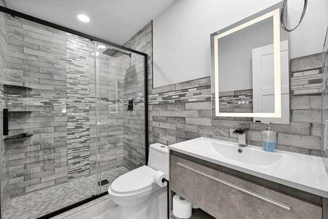 6279 Bay Club Drive 3, Fort Lauderdale, FL 33308