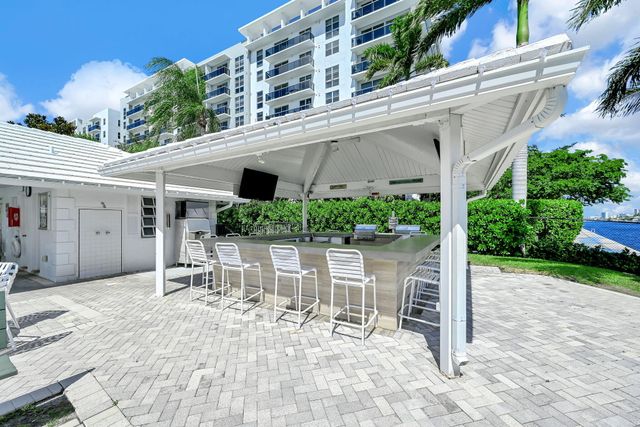 6279 Bay Club Drive 3, Fort Lauderdale, FL 33308