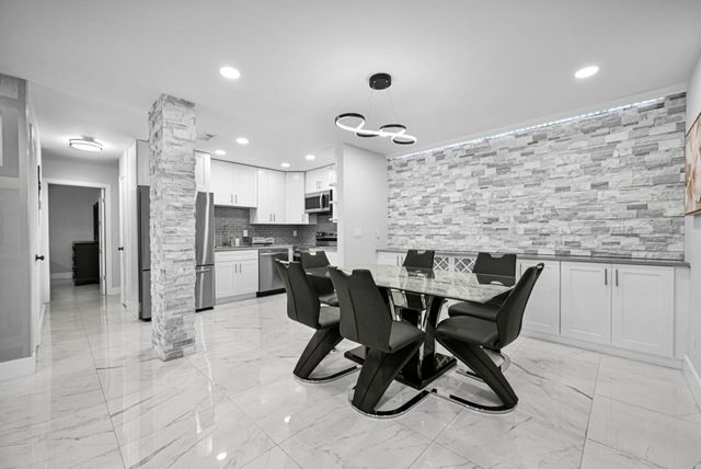 6279 Bay Club Drive 3, Fort Lauderdale, FL 33308