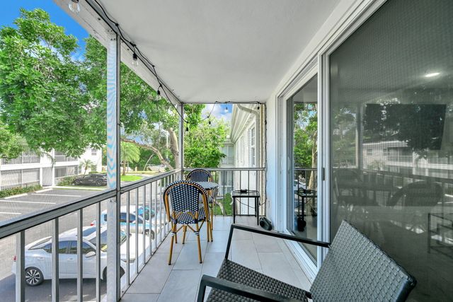 6279 Bay Club Drive 3, Fort Lauderdale, FL 33308