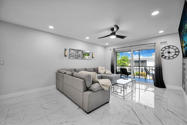 6279 Bay Club Drive 3, Fort Lauderdale, FL 33308