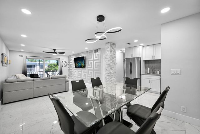 6279 Bay Club Drive 3, Fort Lauderdale, FL 33308