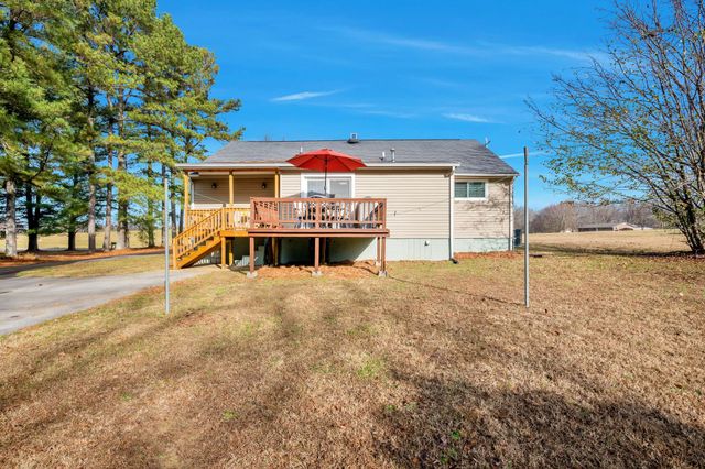 2132 Sunset Dr, White Bluff, TN 37187
