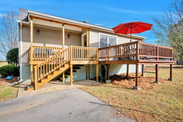 2132 Sunset Dr, White Bluff, TN 37187