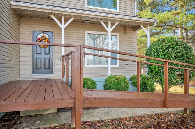 2132 Sunset Dr, White Bluff, TN 37187