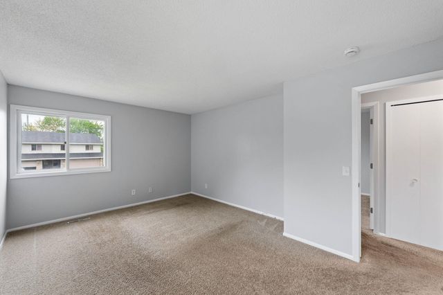 3558 Independence Avenue N, New Hope, MN 55427