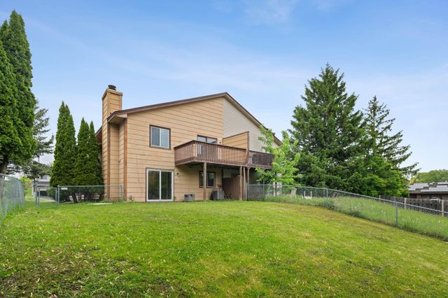 3558 Independence Avenue N, New Hope, MN 55427