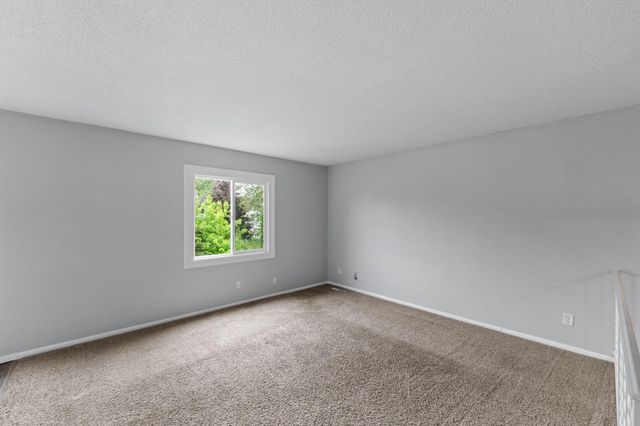 3558 Independence Avenue N, New Hope, MN 55427