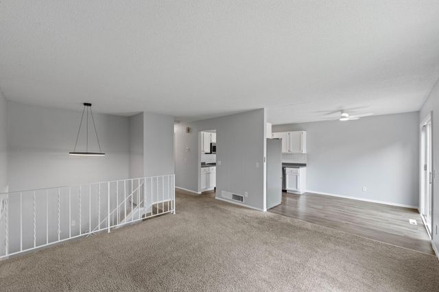 3558 Independence Avenue N, New Hope, MN 55427