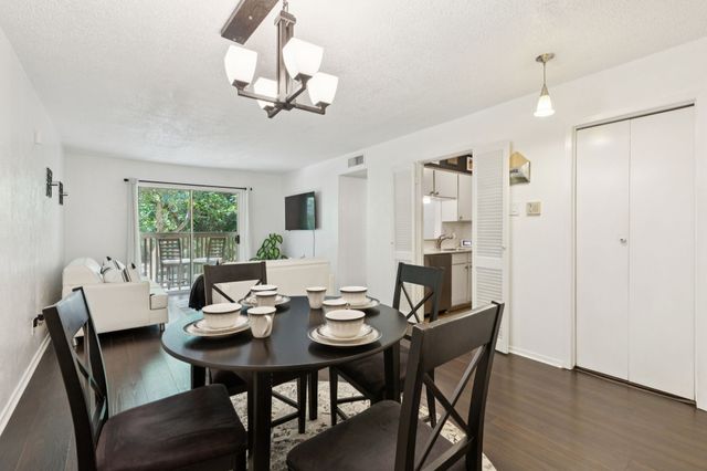 4845 Cedar Springs Road 173, Dallas, TX 75219