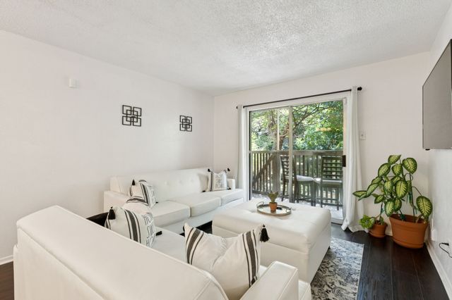 4845 Cedar Springs Road 173, Dallas, TX 75219